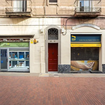 Apartament Clot 1 *