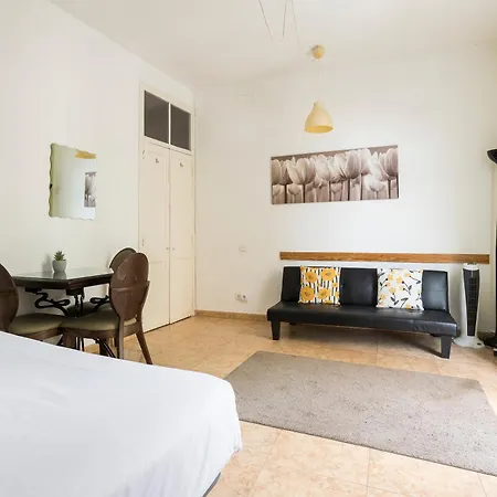 Apartaments Clot-sant Marti