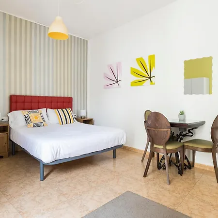 Apartaments Clot-sant Marti Barcelona